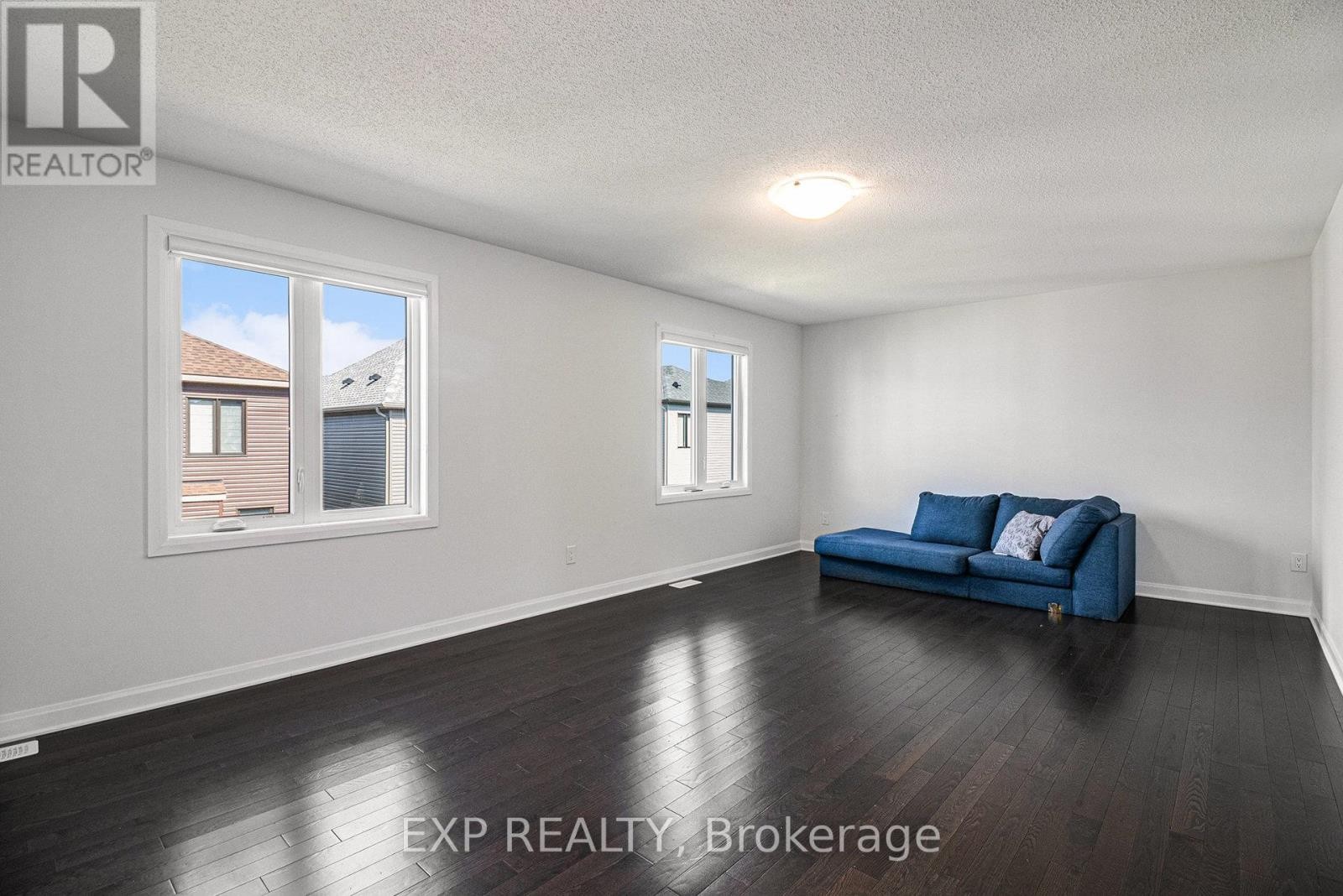 












615 IDYLLIC TERRACE

,
Ottawa,




Ontario
K4A5N9

