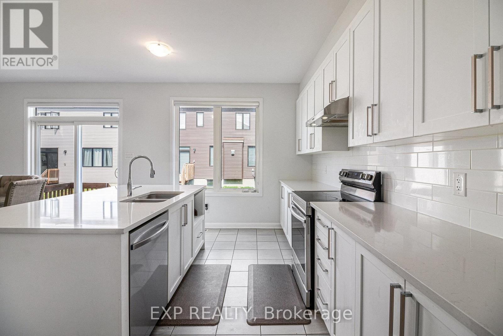 












615 IDYLLIC TERRACE

,
Ottawa,




Ontario
K4A5N9

