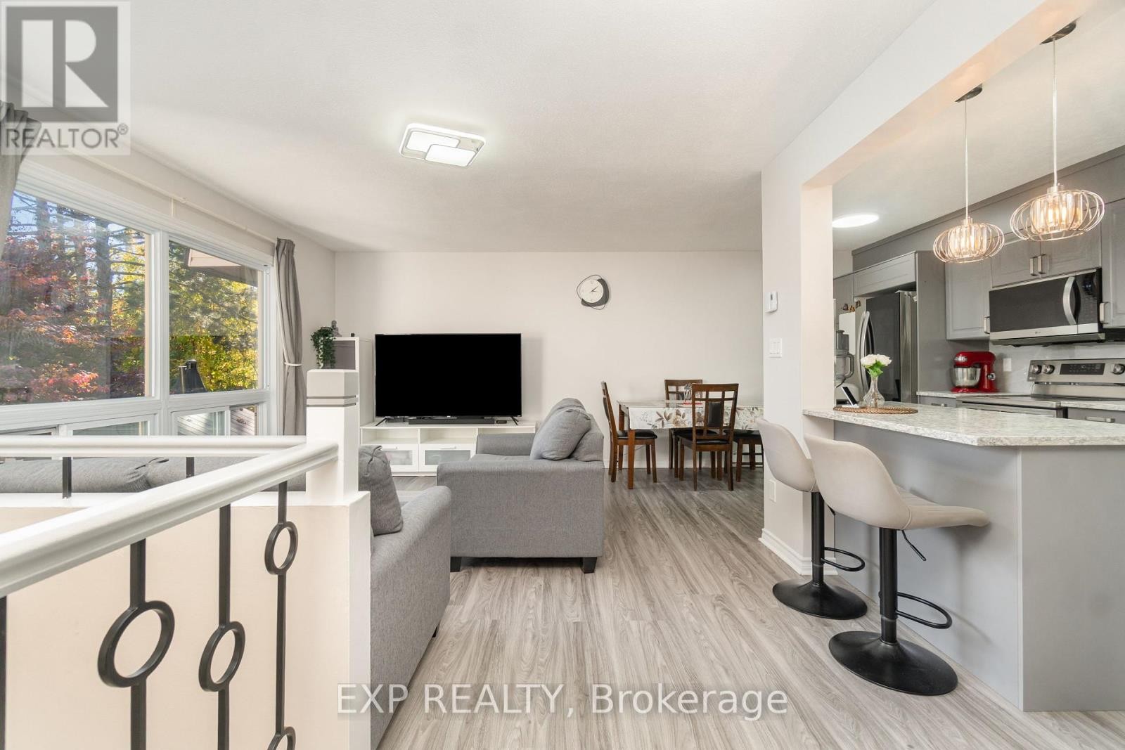 












18 - 2640 DRAPER AVENUE

,
Ottawa,




Ontario
K2H7A1

