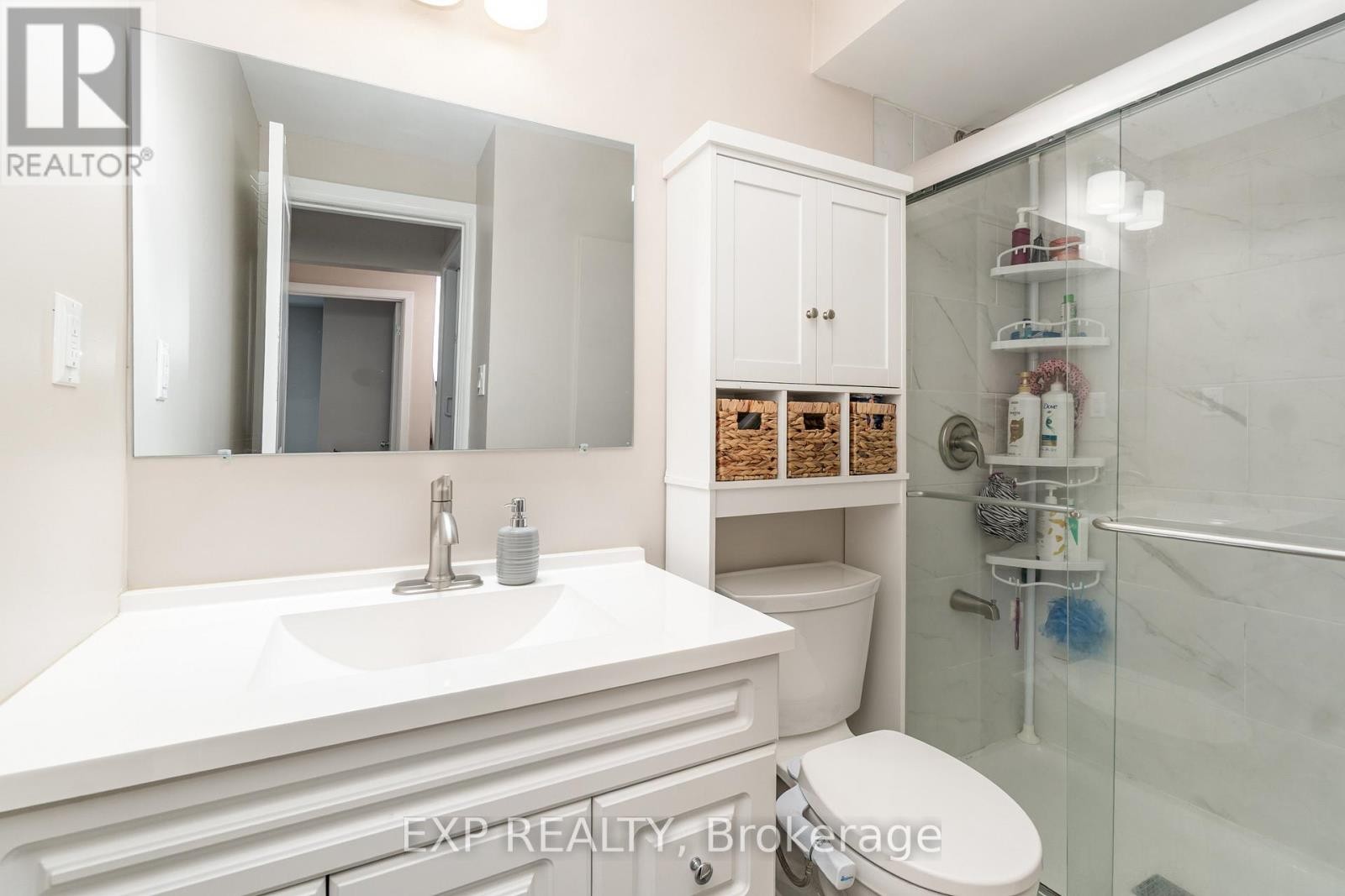 












18 - 2640 DRAPER AVENUE

,
Ottawa,




Ontario
K2H7A1


