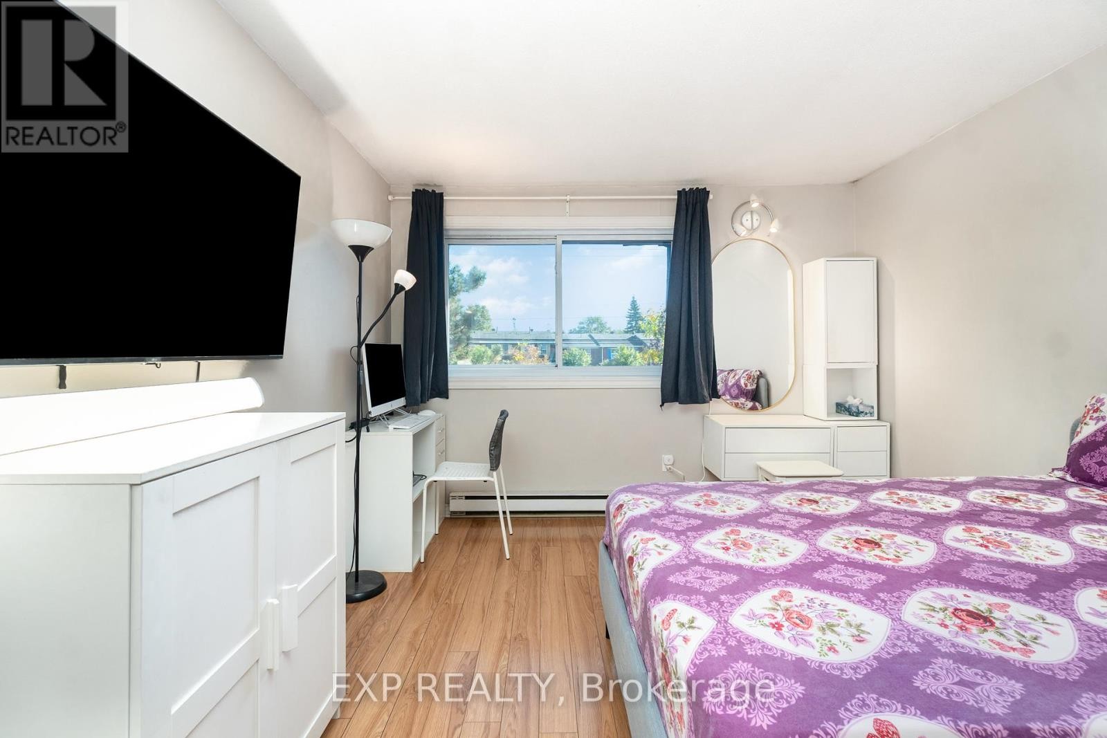 












18 - 2640 DRAPER AVENUE

,
Ottawa,




Ontario
K2H7A1


