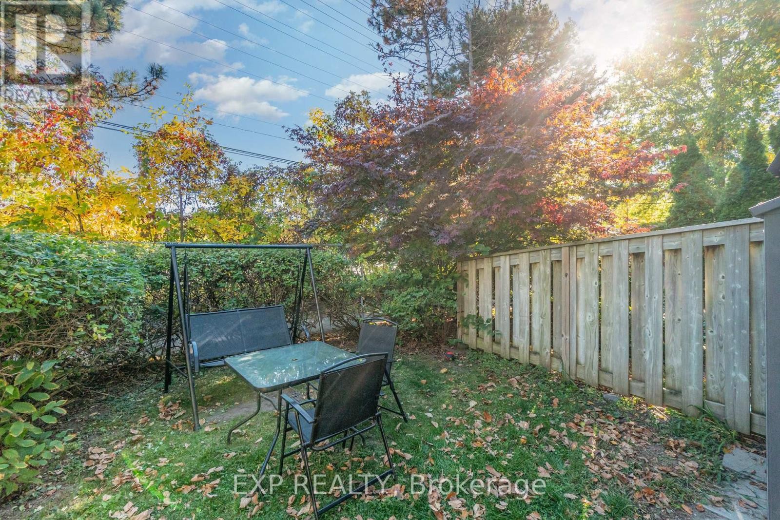 












18 - 2640 DRAPER AVENUE

,
Ottawa,




Ontario
K2H7A1


