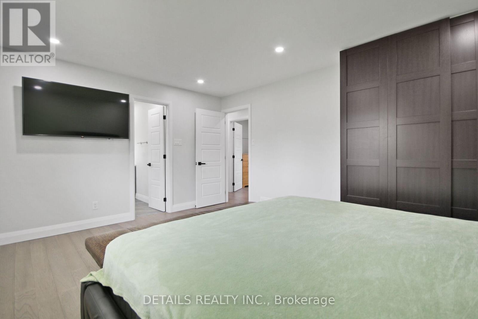 












2708 BEKKERS COURT

,
Ottawa,




Ontario
K0A2P0

