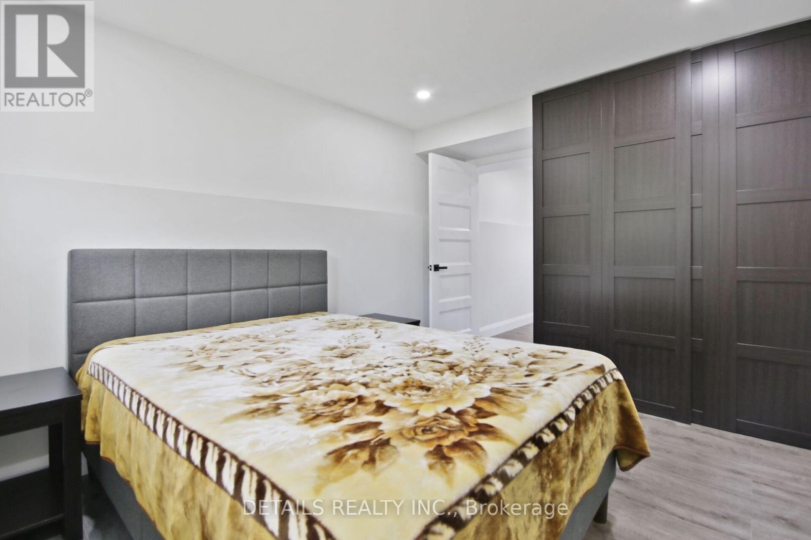 












2708 BEKKERS COURT

,
Ottawa,




Ontario
K0A2P0

