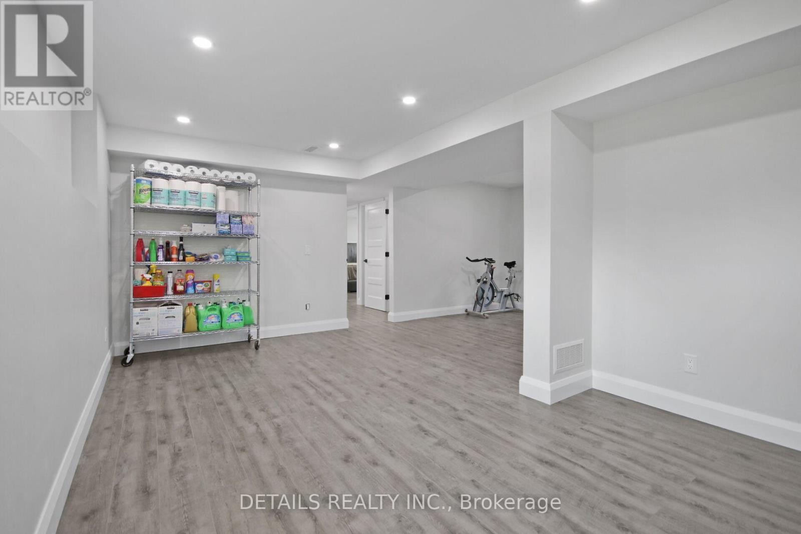 












2708 BEKKERS COURT

,
Ottawa,




Ontario
K0A2P0

