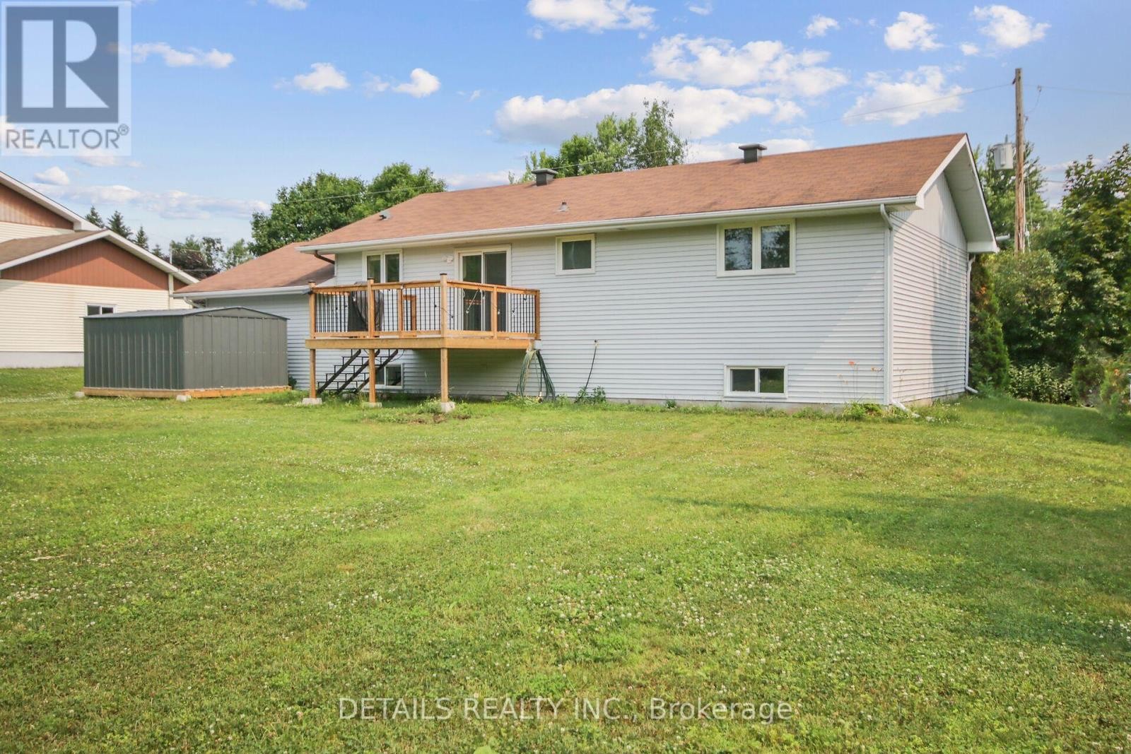 












2708 BEKKERS COURT

,
Ottawa,




Ontario
K0A2P0

