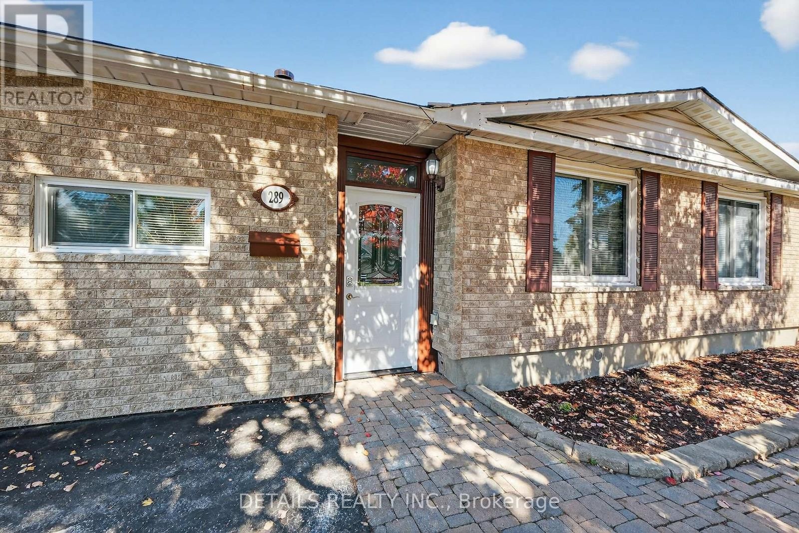 












289 AMIENS STREET

,
Ottawa,




Ontario
K1E1N3

