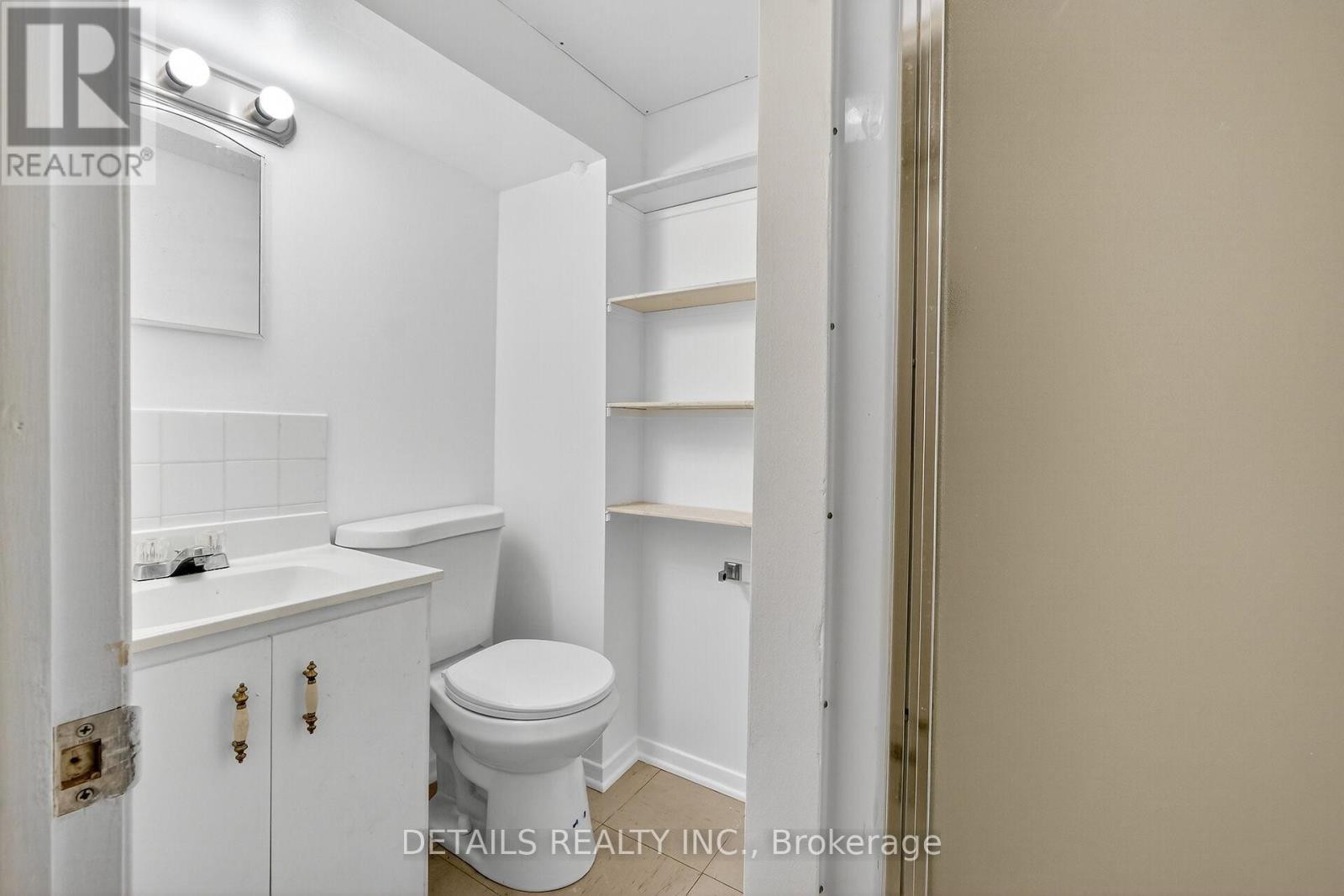 












289 AMIENS STREET

,
Ottawa,




Ontario
K1E1N3

