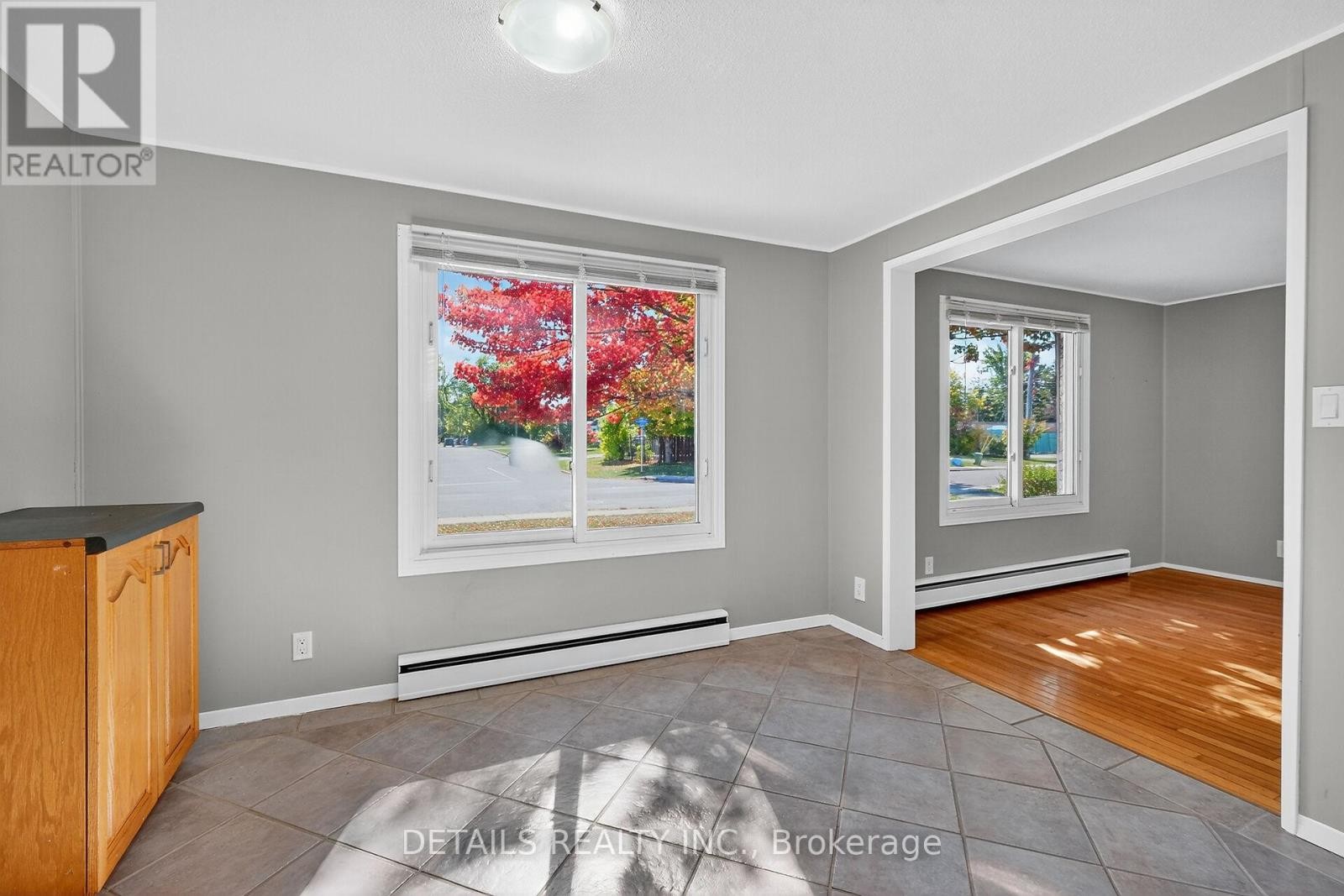 












289 AMIENS STREET

,
Ottawa,




Ontario
K1E1N3

