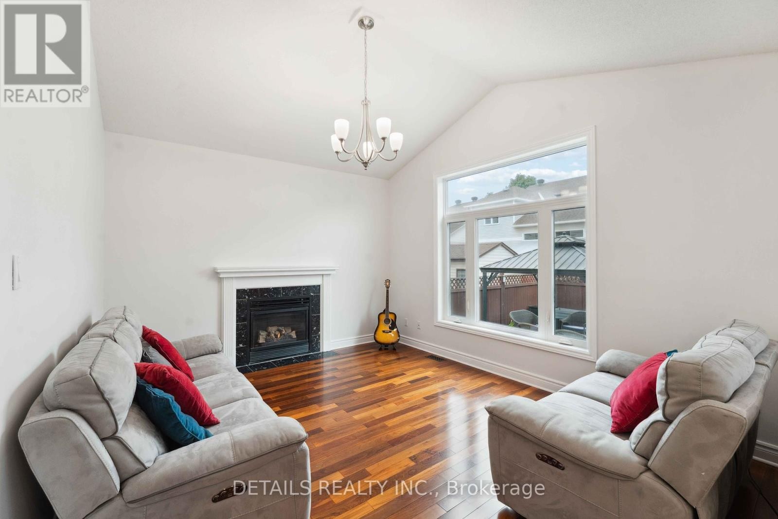 












85 CALAVERAS AVENUE

,
Ottawa,




Ontario
K2J4Z7

