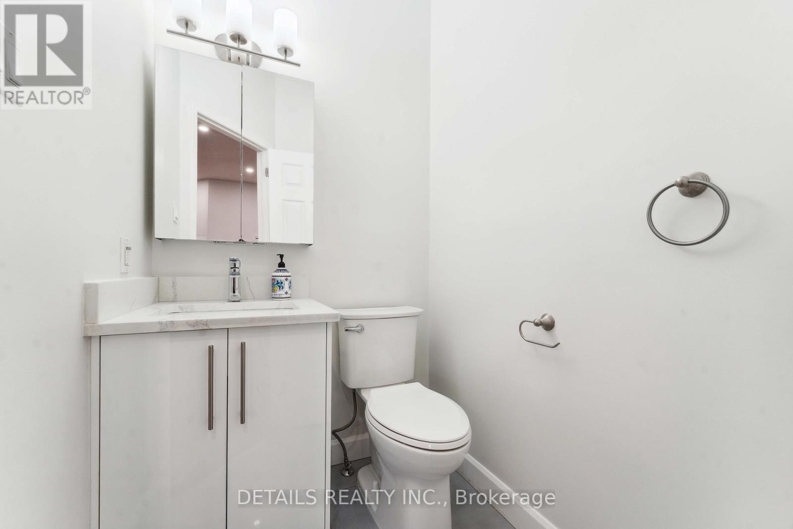 












85 CALAVERAS AVENUE

,
Ottawa,




Ontario
K2J4Z7

