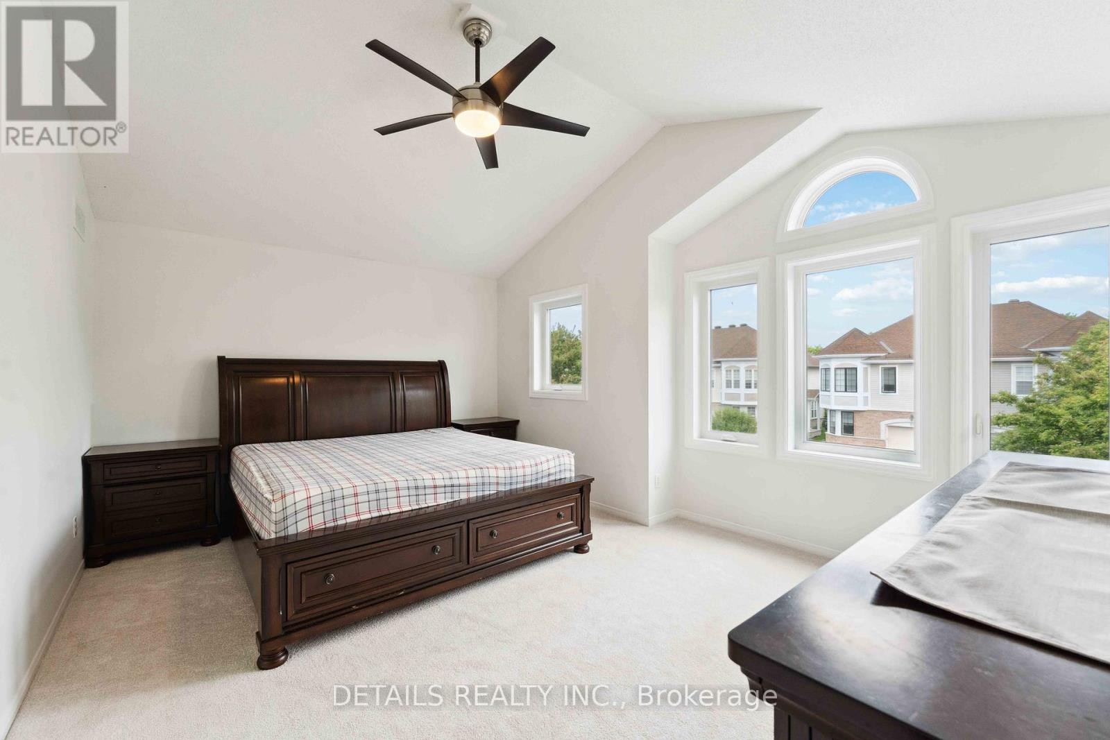 












85 CALAVERAS AVENUE

,
Ottawa,




Ontario
K2J4Z7

