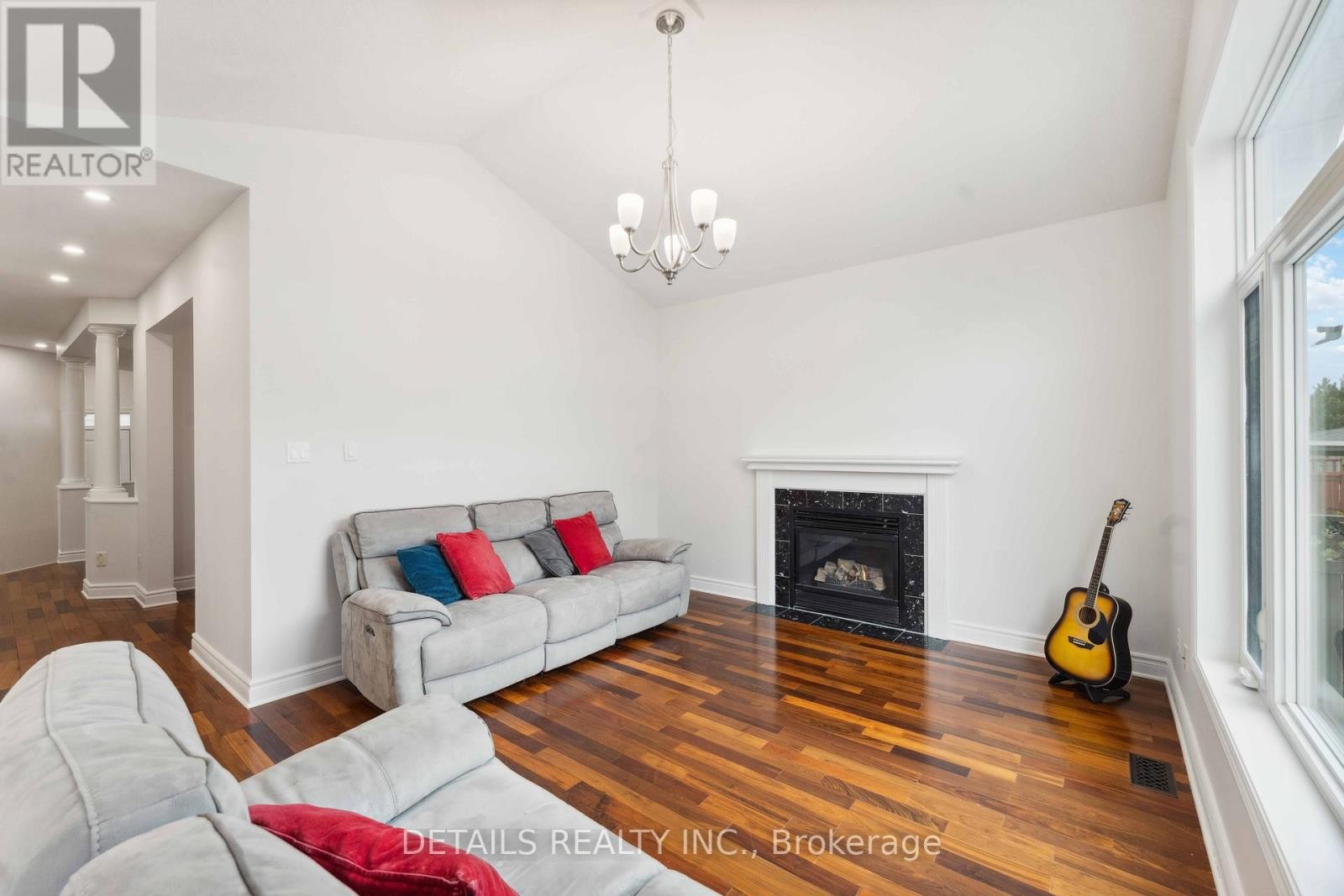 












85 CALAVERAS AVENUE

,
Ottawa,




Ontario
K2J4Z7

