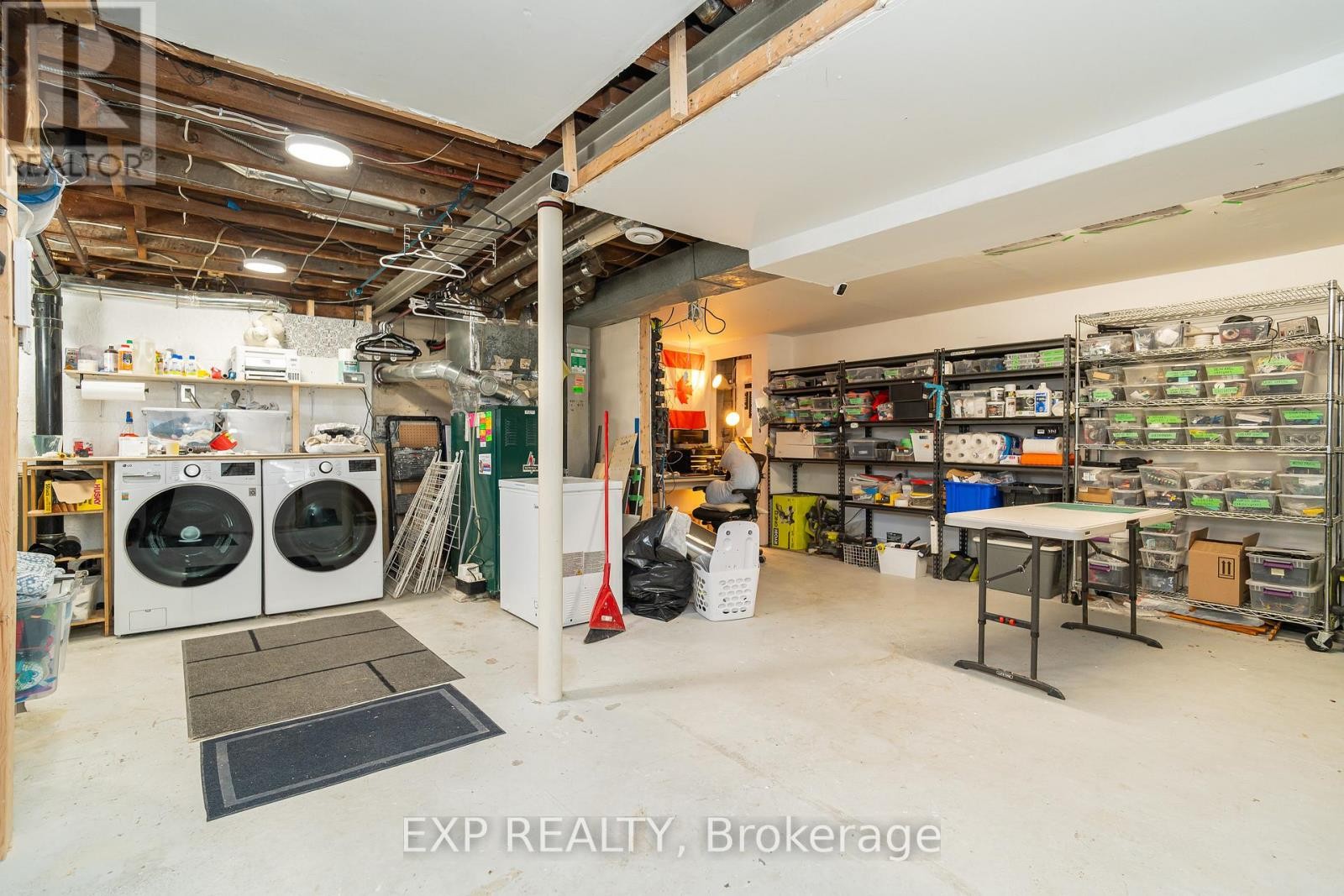 












336 POULIN AVENUE

,
Ottawa,




Ontario
K2B5T8

