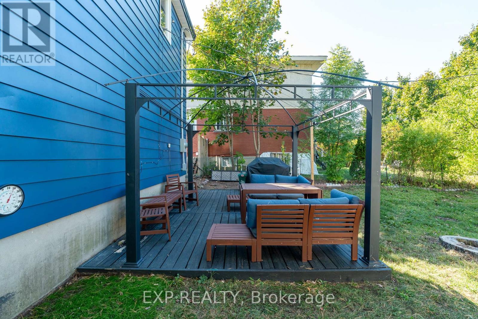 












336 POULIN AVENUE

,
Ottawa,




Ontario
K2B5T8

