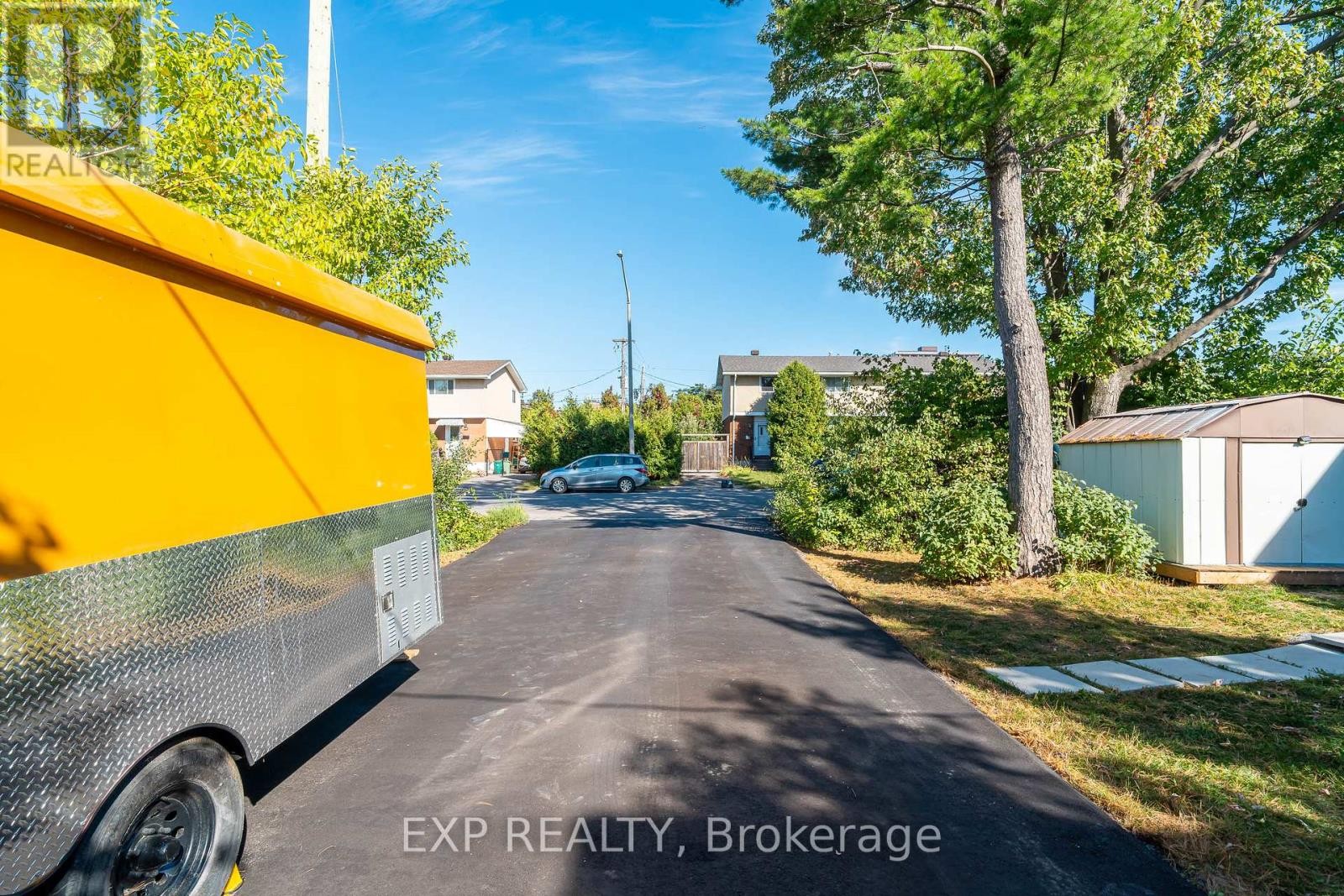 












336 POULIN AVENUE

,
Ottawa,




Ontario
K2B5T8

