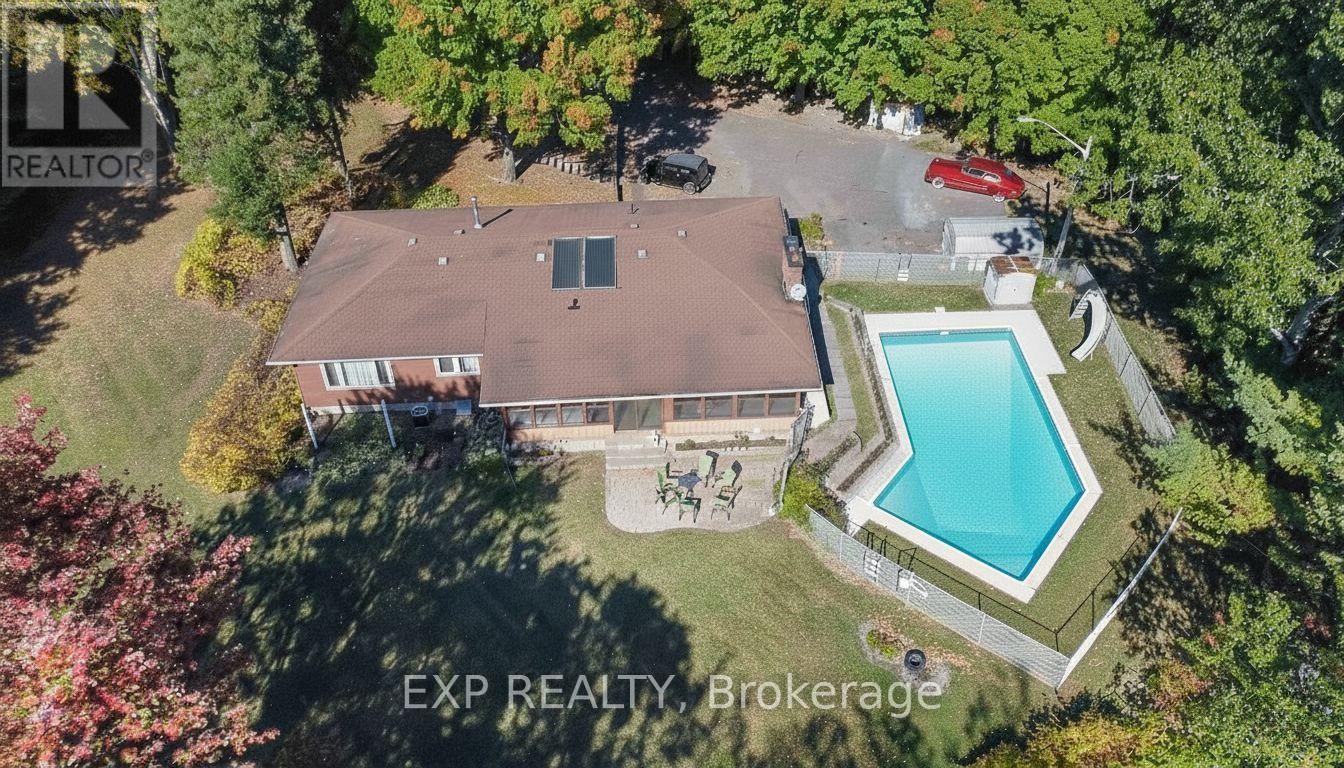 












1038 WHITE LAKE ROAD

,
Arnprior,




Ontario
K7S3G9

