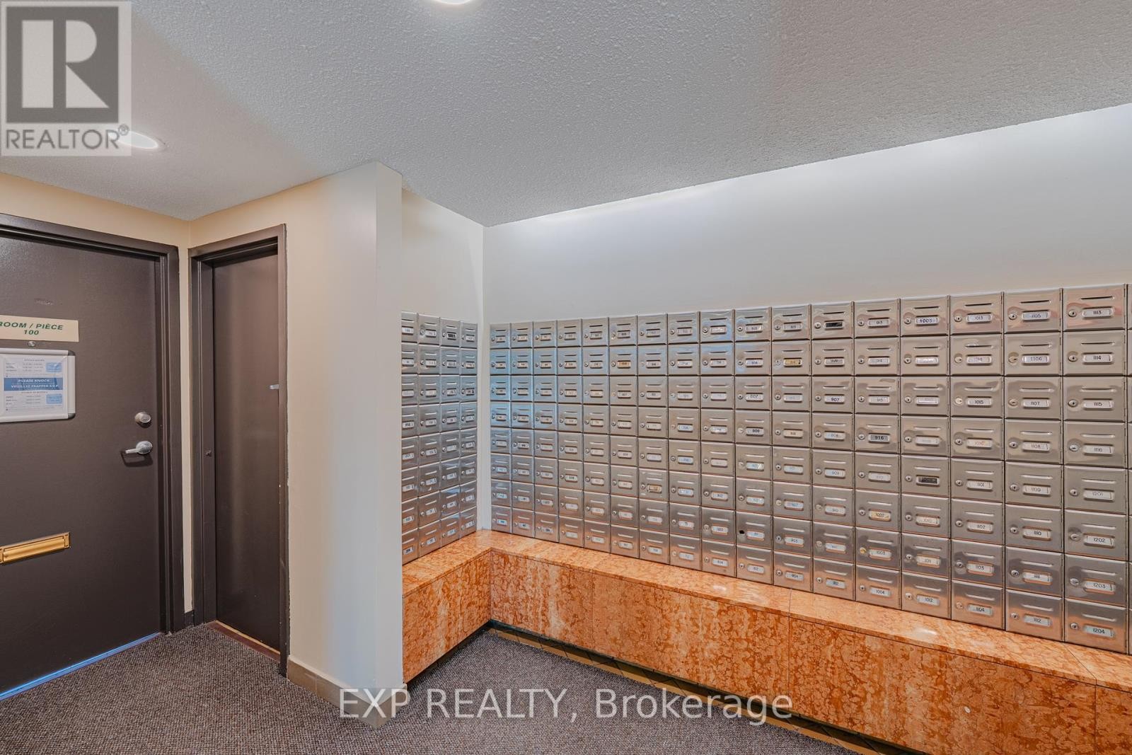 












1111 - 555 BRITTANY DRIVE

,
Ottawa,




Ontario
K1K4C5

