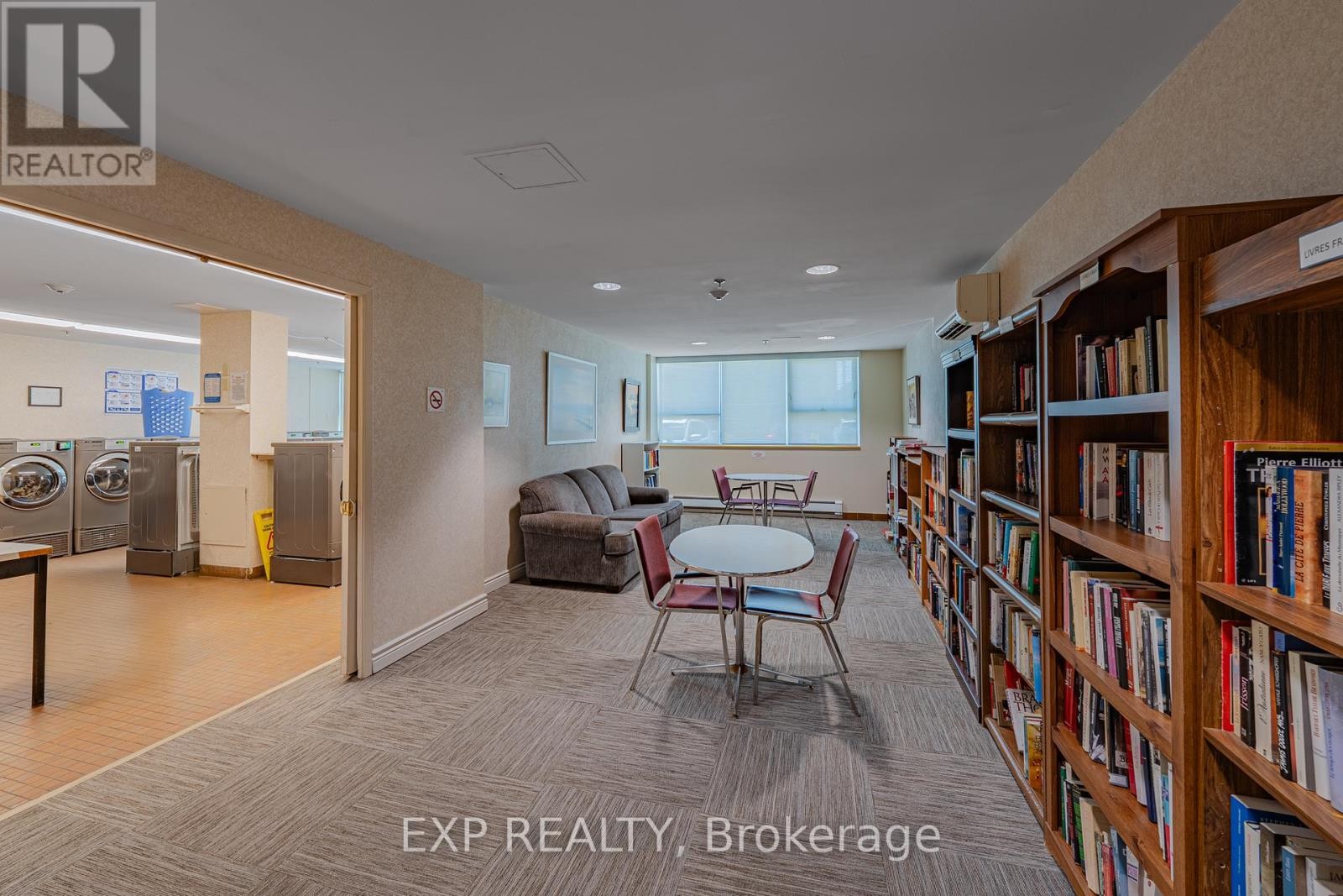 












1111 - 555 BRITTANY DRIVE

,
Ottawa,




Ontario
K1K4C5

