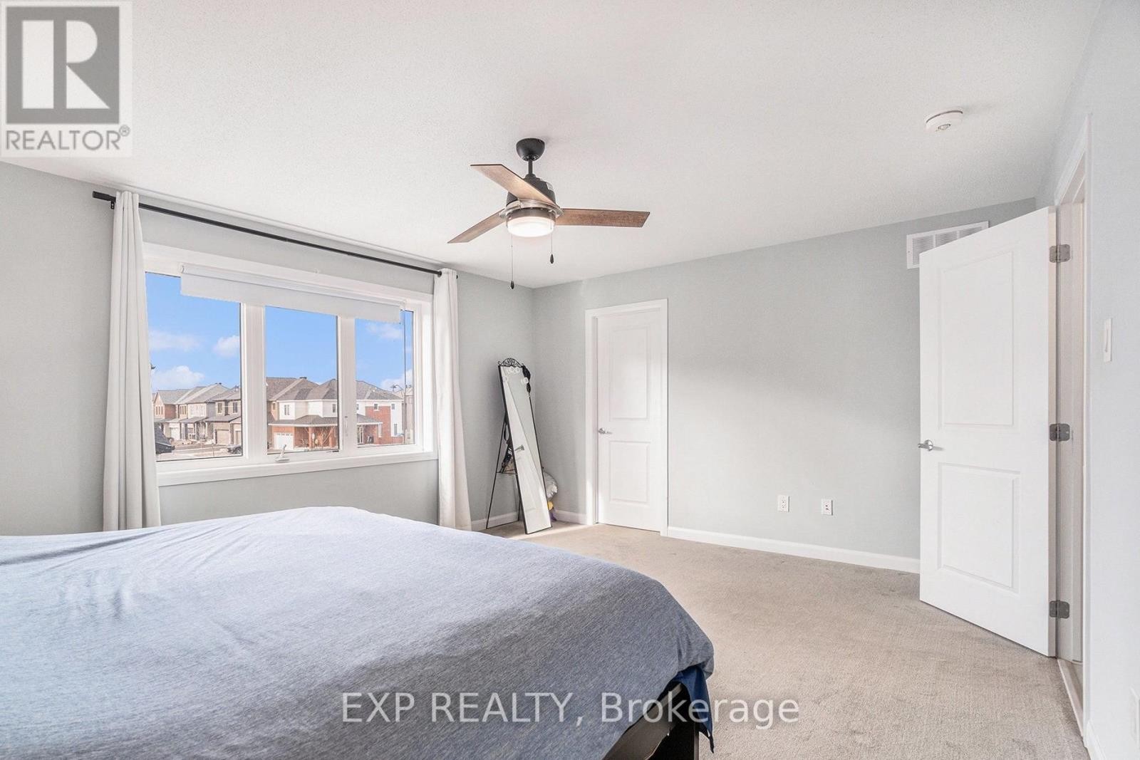 












796 CAPPAMORE DRIVE

,
Ottawa,




Ontario
K2J6V6

