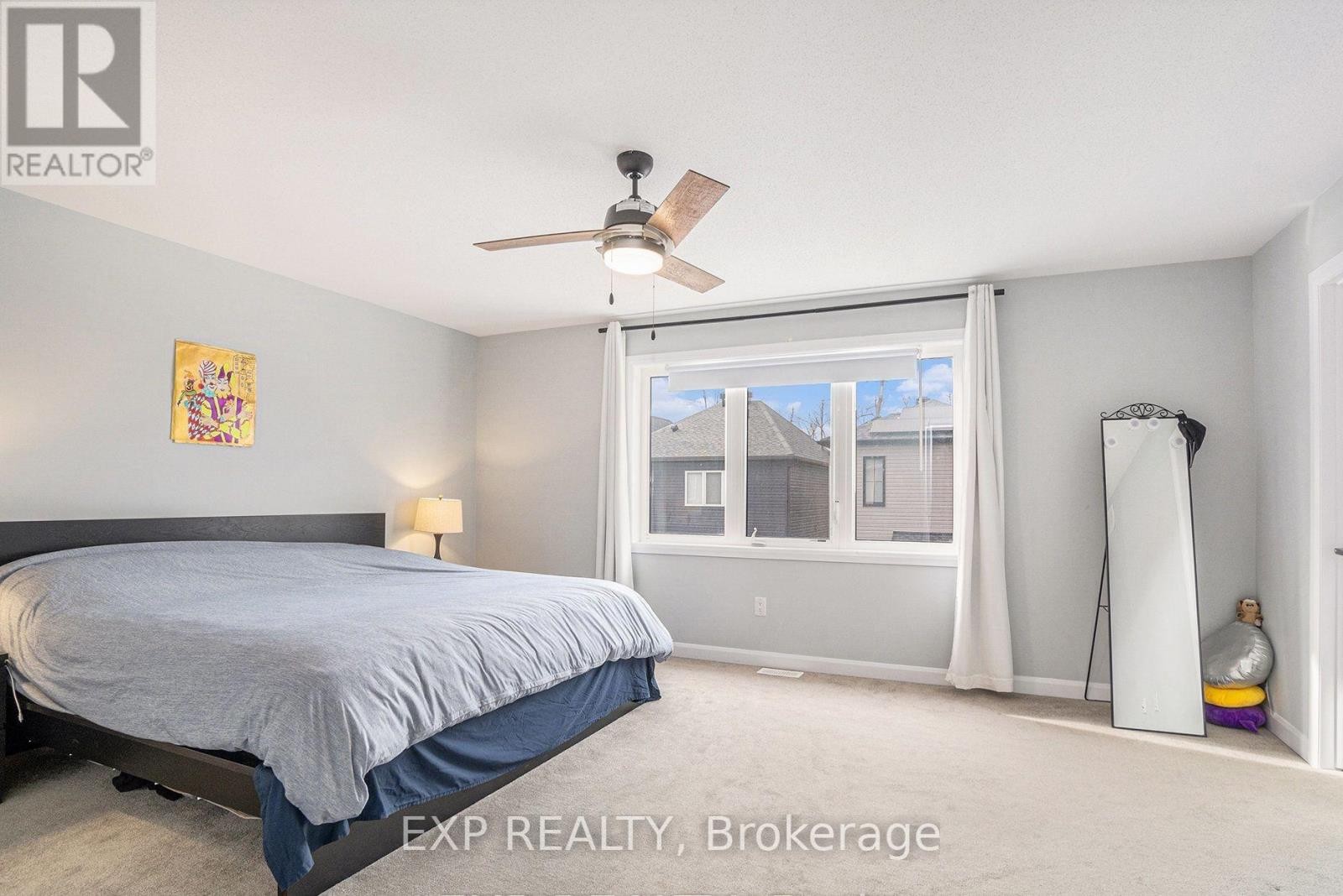 












796 CAPPAMORE DRIVE

,
Ottawa,




Ontario
K2J6V6

