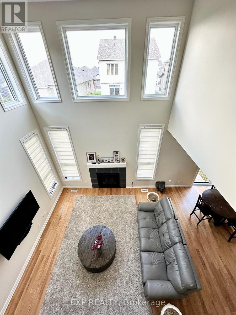 












712 NAMUR STREET

,
Russell,




Ontario
K0A1W0

