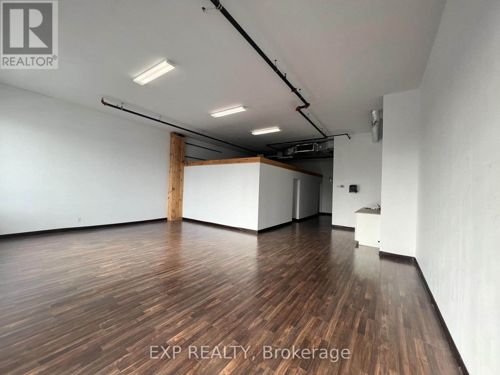 












203 - 65 DENZIL DOYLE COURT

,
Ottawa,




Ontario
K2M2G8

