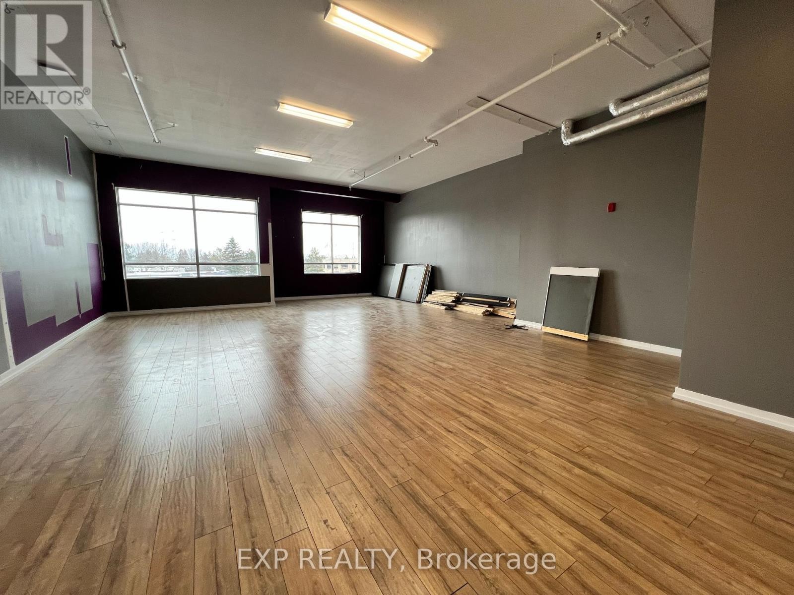 












203 - 65 DENZIL DOYLE COURT

,
Ottawa,




Ontario
K2M2G8

