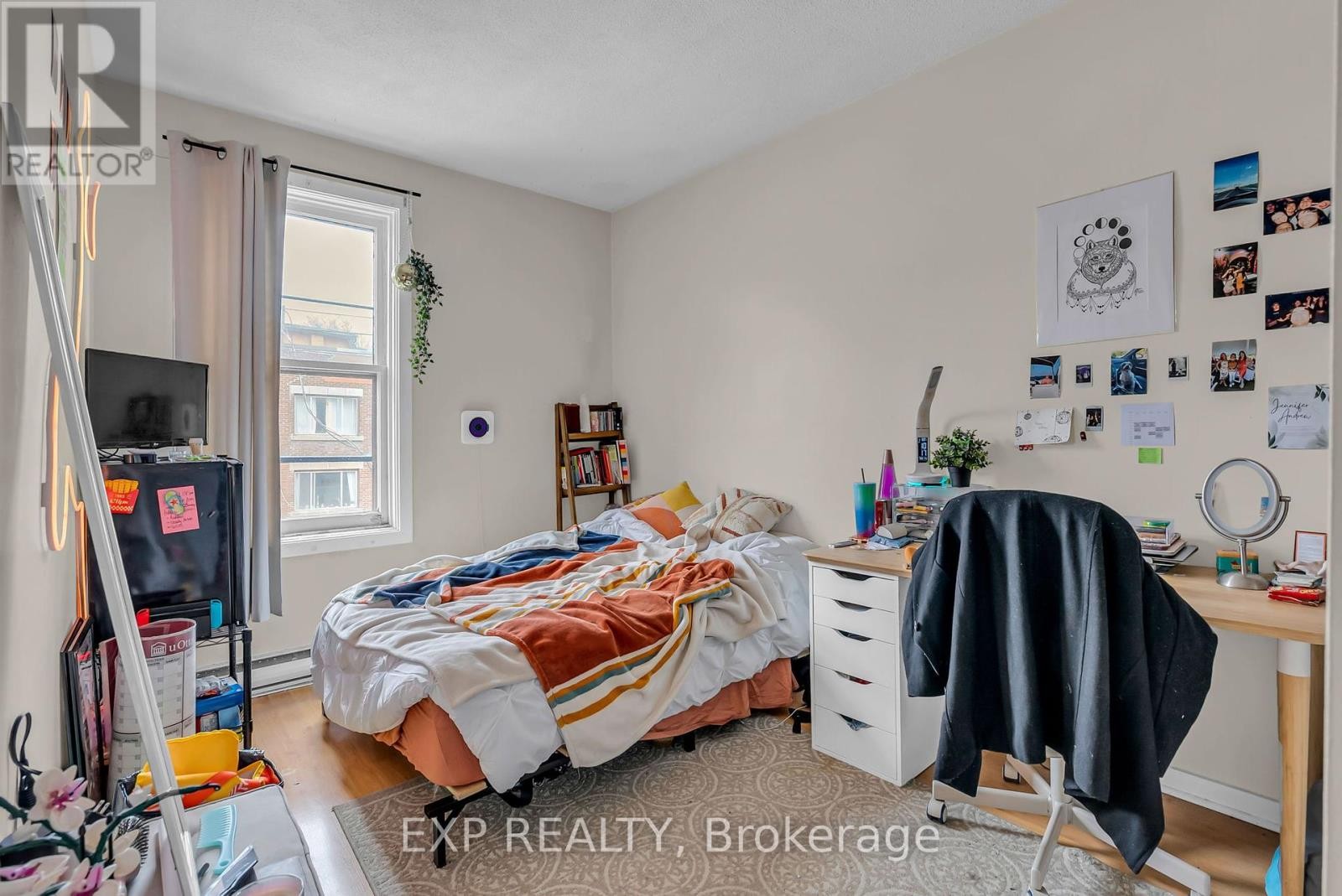 












196 OSGOODE STREET

,
Ottawa,




Ontario
K1N6S8

