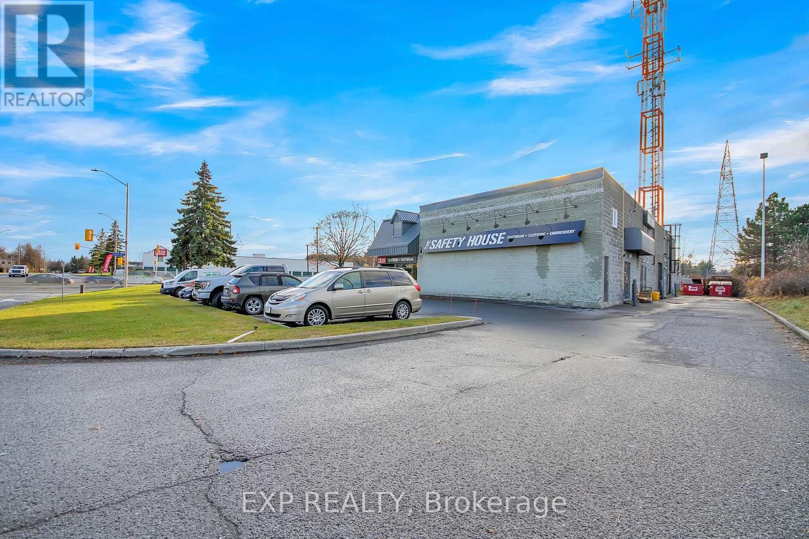 












595 WEST HUNT CLUB ROAD

,
Ottawa,




Ontario
K2G5X6

