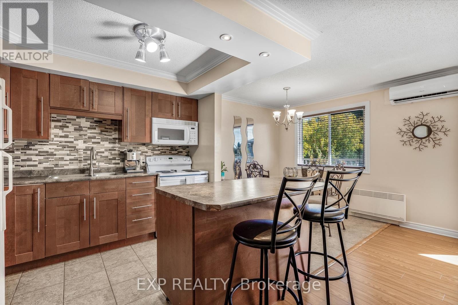 












8 - 776 ST JEAN STREET

,
Casselman,




Ontario
K0A1M0

