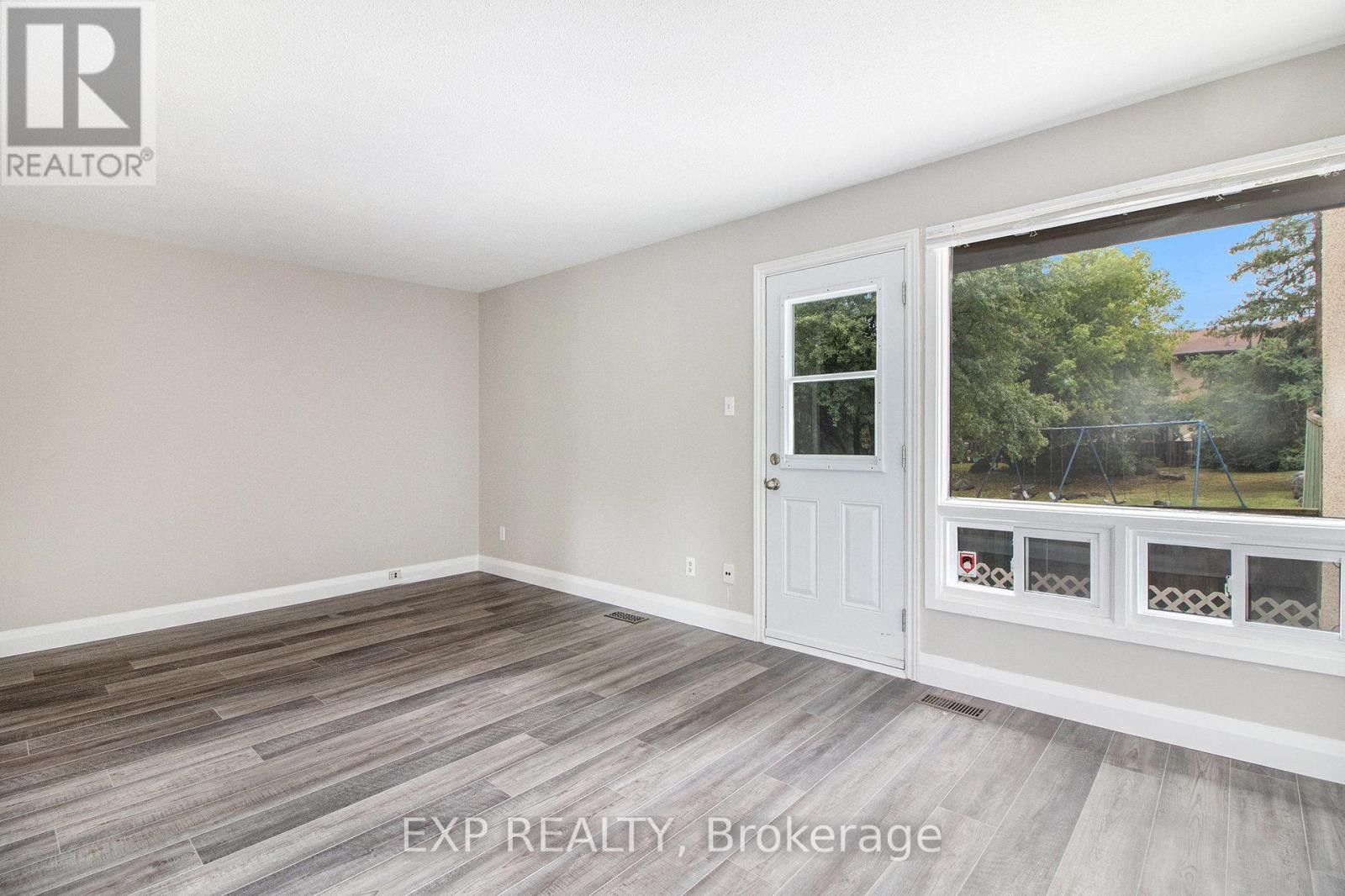 












1687 MEADOWBROOK ROAD

,
Ottawa,




Ontario
K1B4W6

