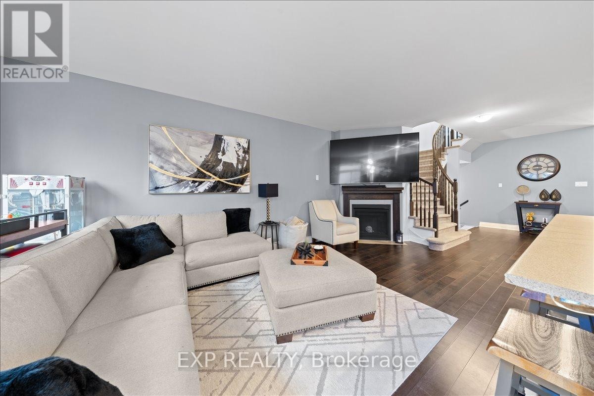 












13 LEBLANC STREET

,
Carleton Place,




Ontario
K7C0L2

