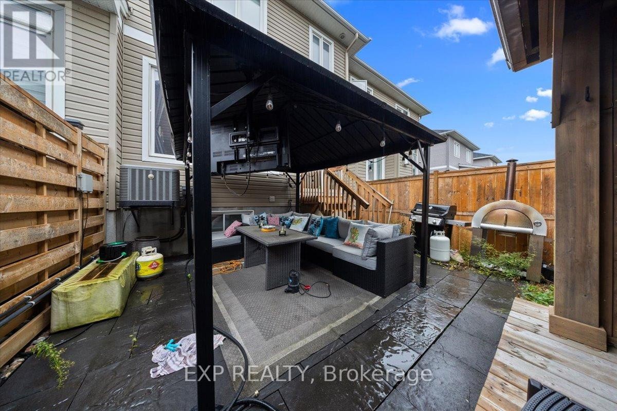 












13 LEBLANC STREET

,
Carleton Place,




Ontario
K7C0L2

