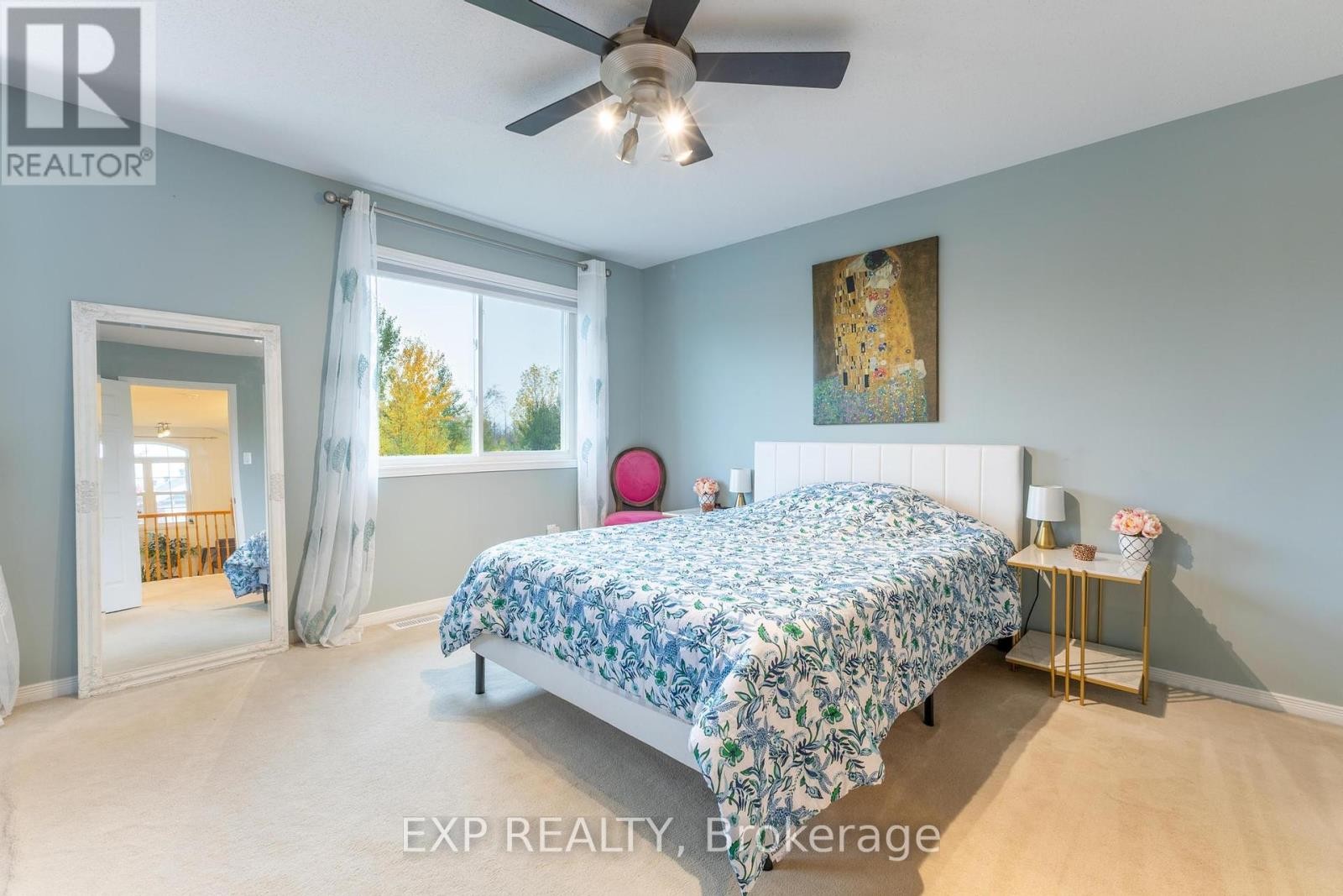 












2341 GLANDRIEL CRESCENT

,
Ottawa,




Ontario
K4A4S8

