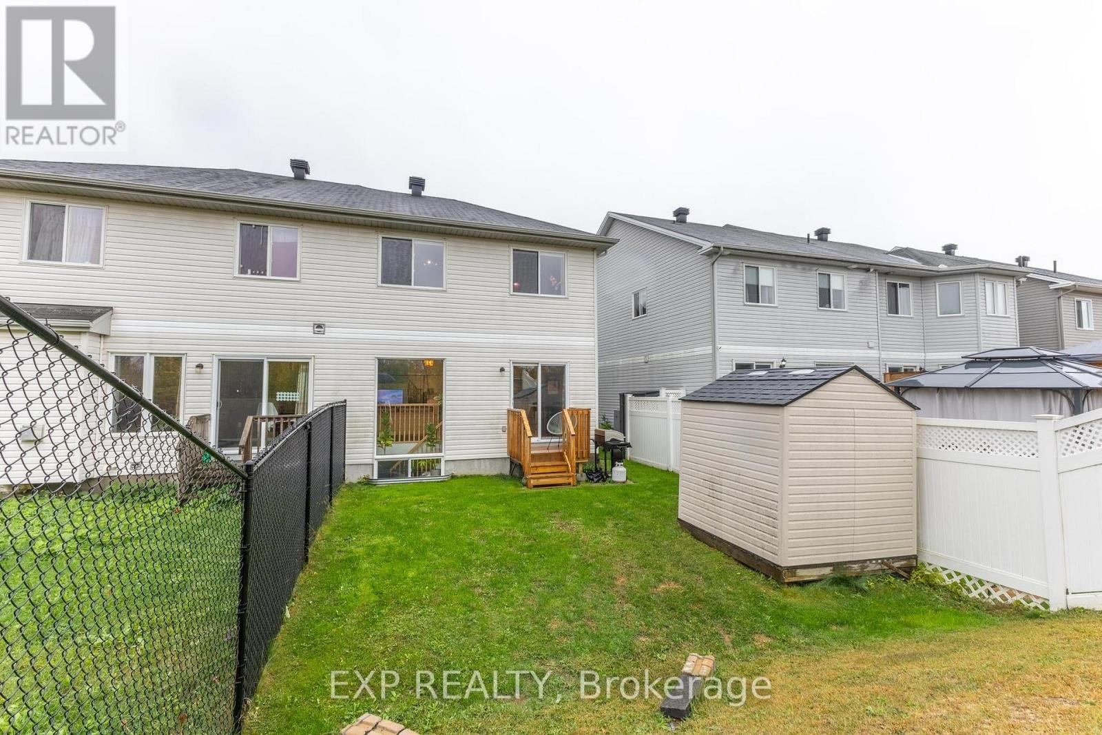 












2341 GLANDRIEL CRESCENT

,
Ottawa,




Ontario
K4A4S8

