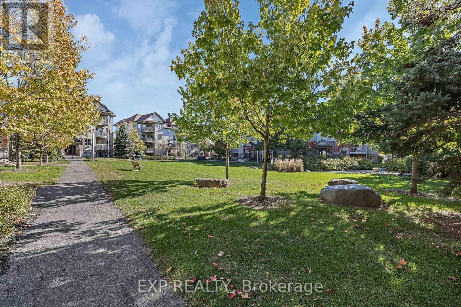 












6 - 585 STONEFIELD PRIVATE

,
Ottawa,




Ontario
K2G4R4

