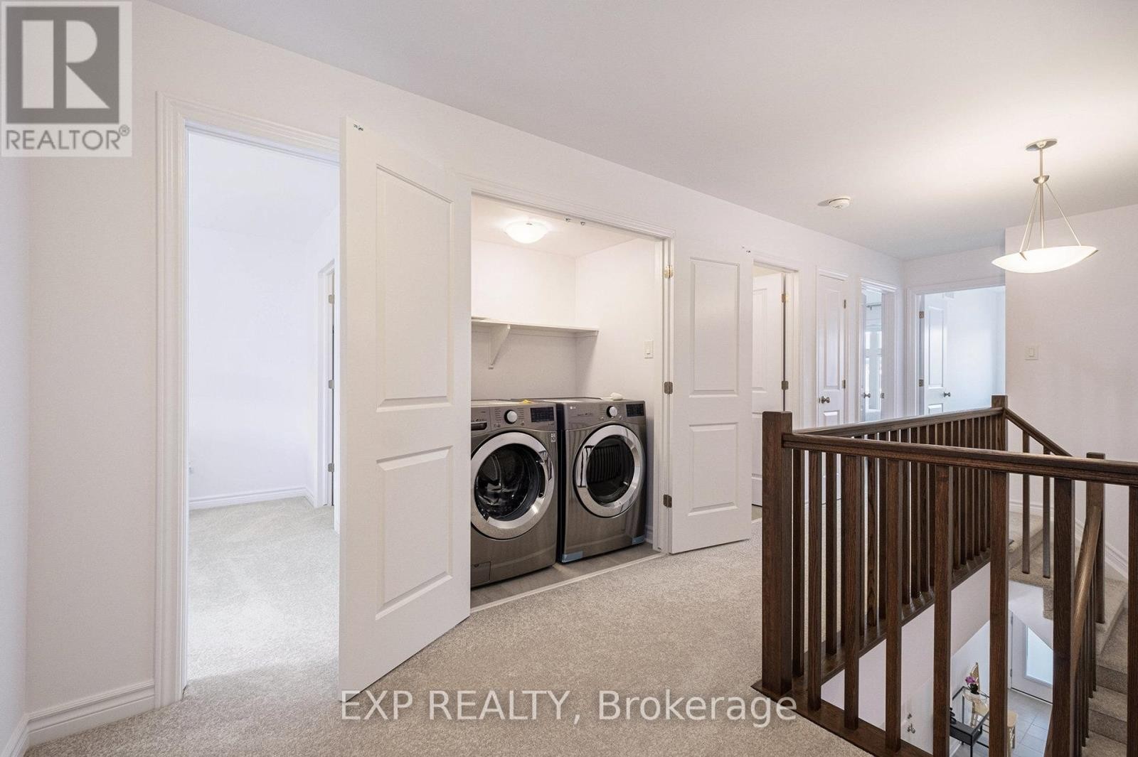 












519 TRIANGLE STREET

,
Ottawa,




Ontario
K2V0M7

