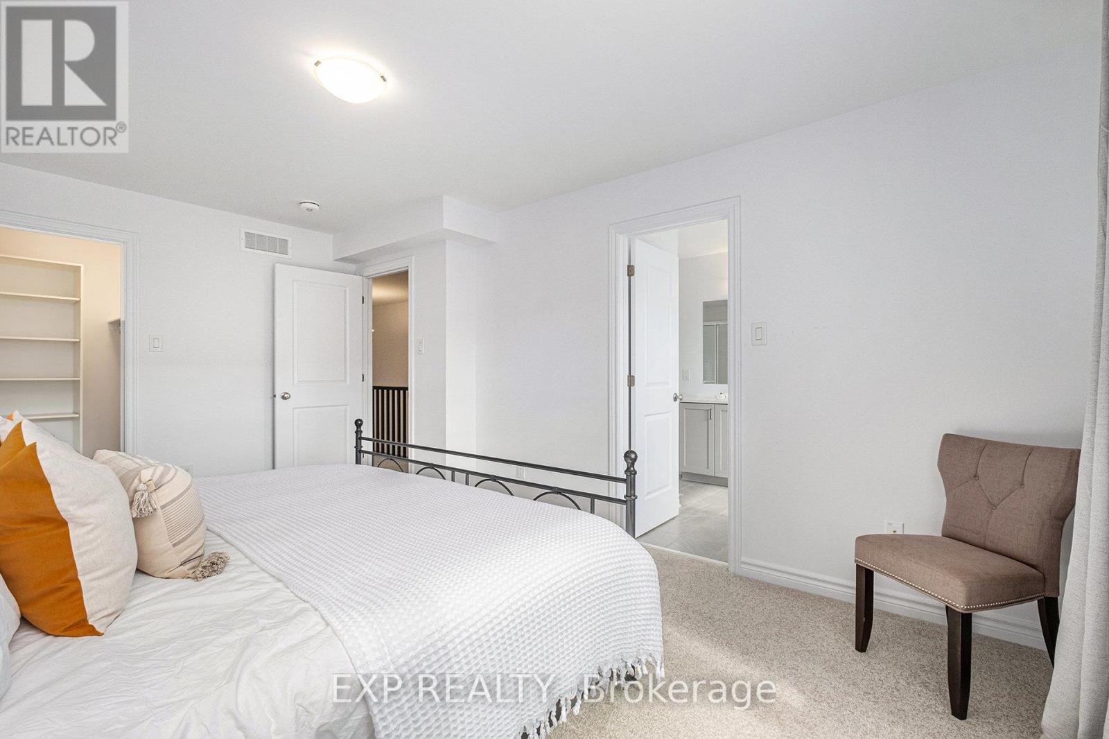 












519 TRIANGLE STREET

,
Ottawa,




Ontario
K2V0M7

