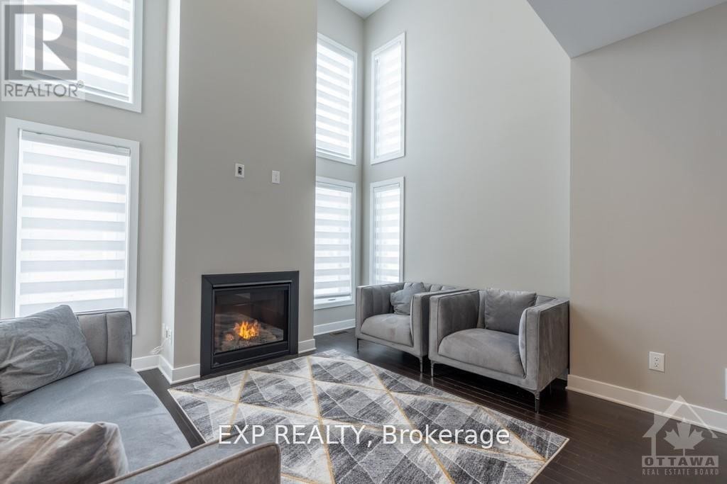 












310 WABASSO LANE

,
Ottawa,




Ontario
K1T0S9

