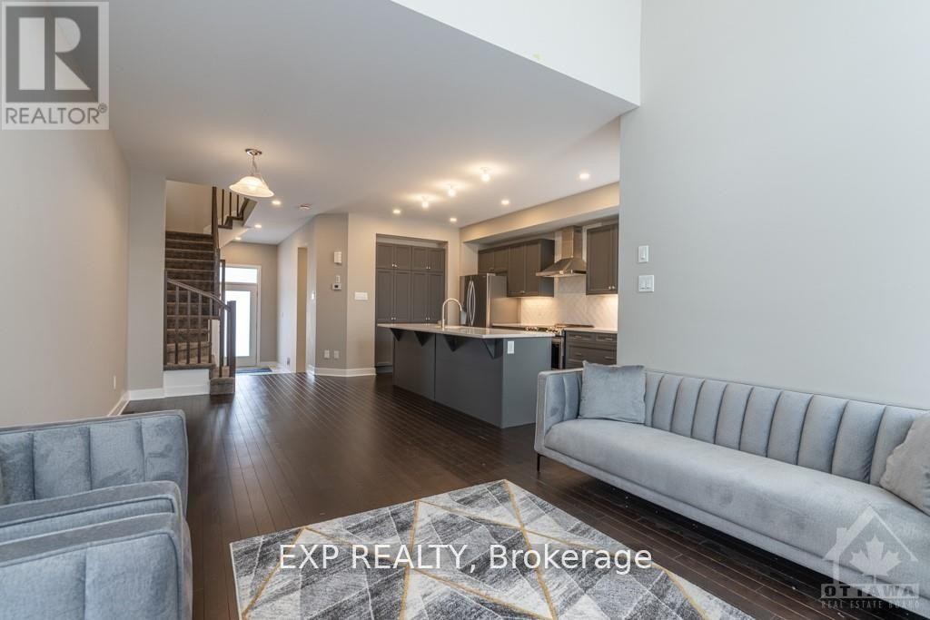 












310 WABASSO LANE

,
Ottawa,




Ontario
K1T0S9

