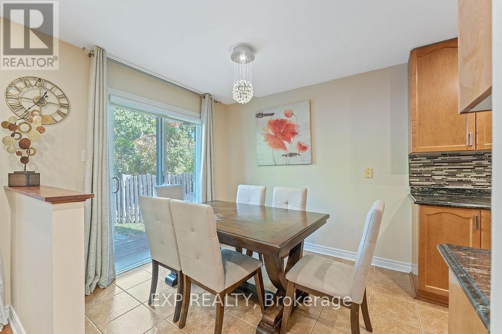 












4085 KELLY FARM DRIVE

,
Ottawa,




Ontario
K1T4J3

