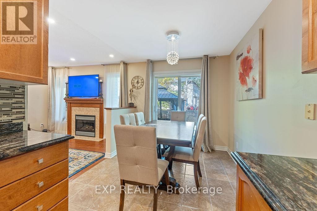 












4085 KELLY FARM DRIVE

,
Ottawa,




Ontario
K1T4J3

