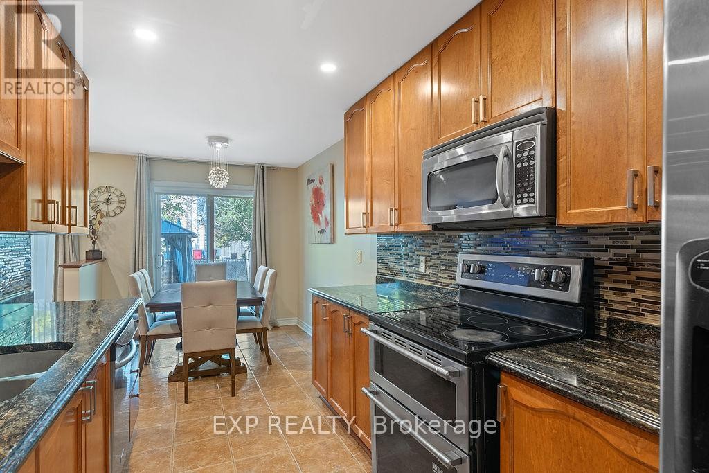 












4085 KELLY FARM DRIVE

,
Ottawa,




Ontario
K1T4J3

