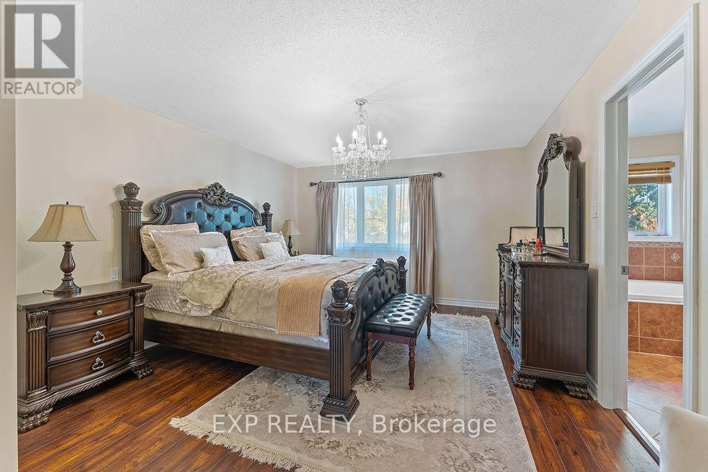 












4085 KELLY FARM DRIVE

,
Ottawa,




Ontario
K1T4J3

