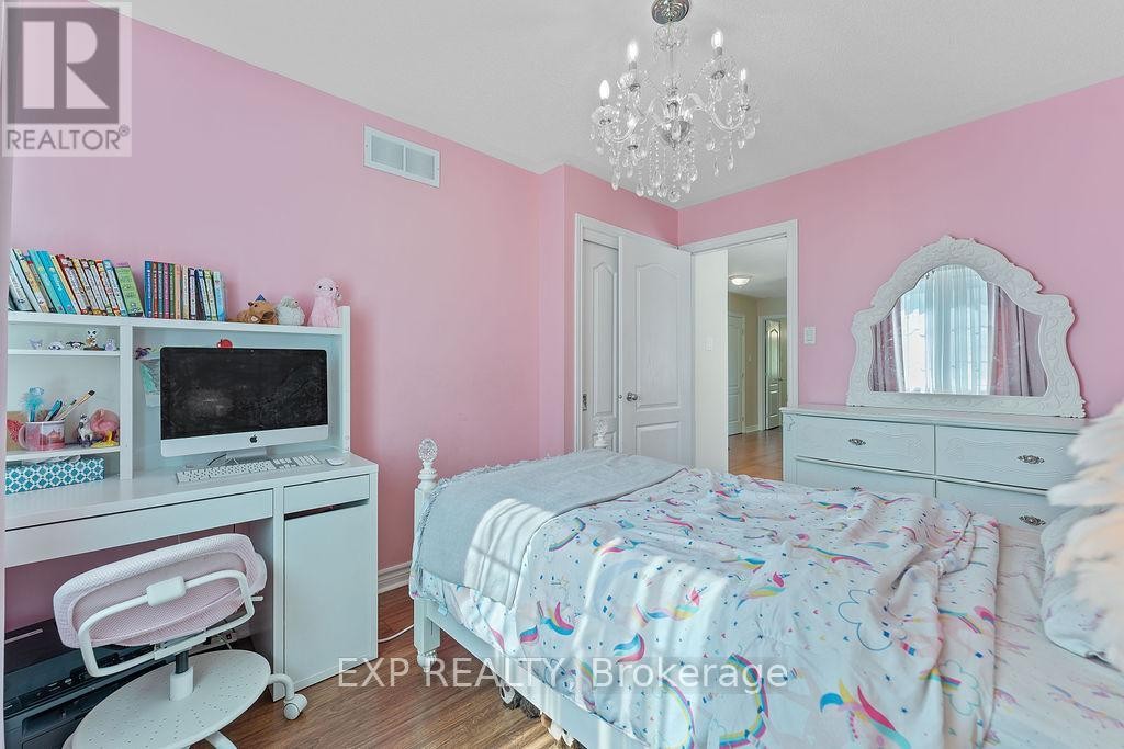 












4085 KELLY FARM DRIVE

,
Ottawa,




Ontario
K1T4J3

