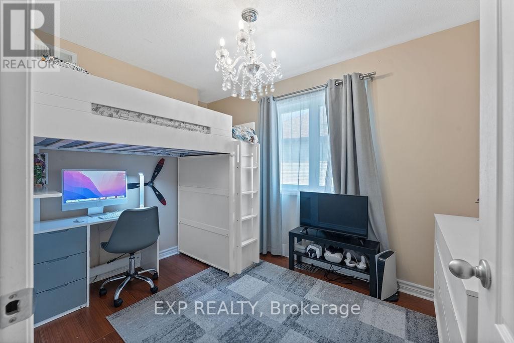 












4085 KELLY FARM DRIVE

,
Ottawa,




Ontario
K1T4J3

