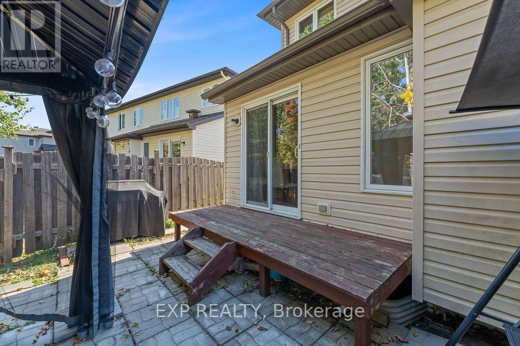 












4085 KELLY FARM DRIVE

,
Ottawa,




Ontario
K1T4J3


