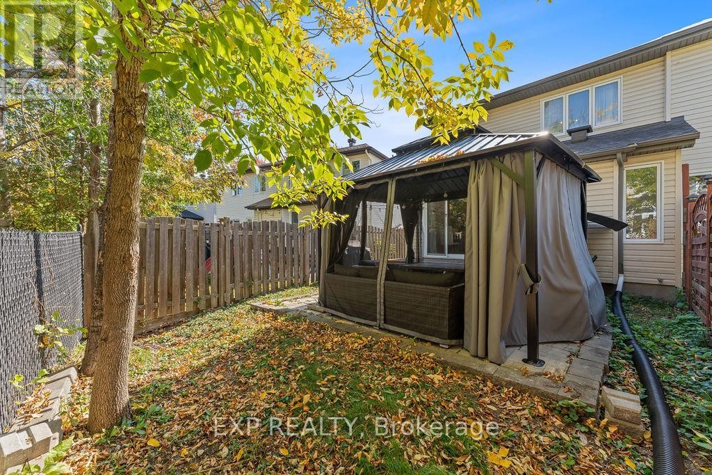 












4085 KELLY FARM DRIVE

,
Ottawa,




Ontario
K1T4J3

