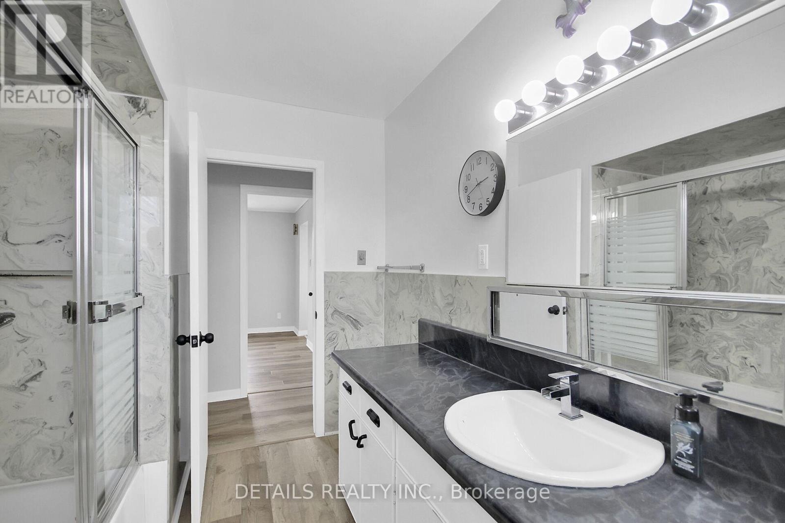 












13459 LOUCKS ROAD

,
North Dundas,




Ontario
K0C1H0

